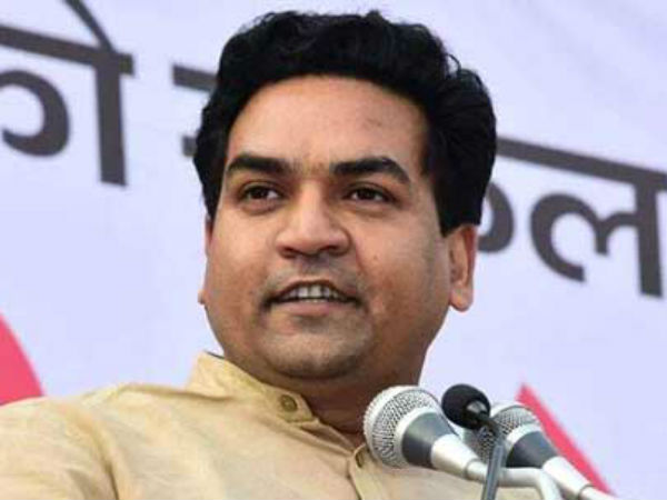 વિધાનસભામાંથી કાઢવાનો પ્રયત્ન