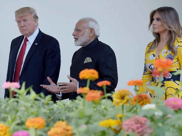 પીએમ મોદીએ ટ્રંપ આપી આ ભેટ