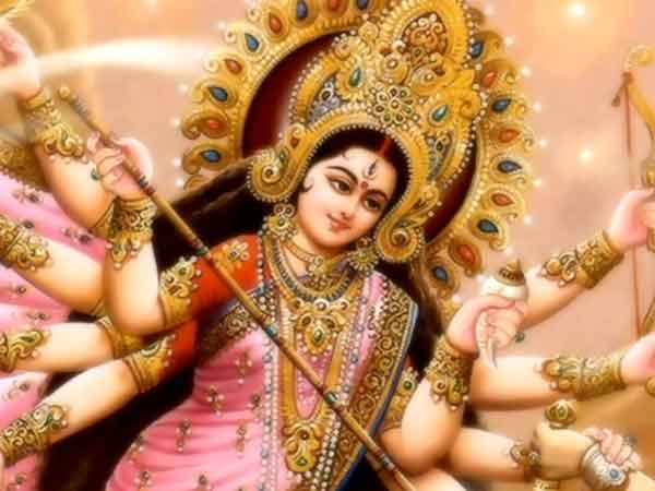 અધિષ્ઠાત્રી દેવીના રૂપે