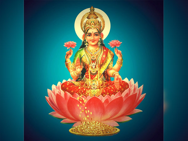 લક્ષ્મીની તસ્વીર