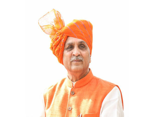 યુવા નેતા તરીકે શરૂઆત