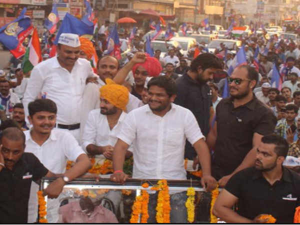 યુવાઓમાં લોકપ્રિયતા