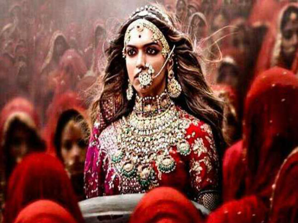 રાજપૂત મહિલાઓ આવી સામે