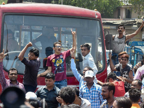 મોટા પાયે વિરોધ પ્રદર્શન