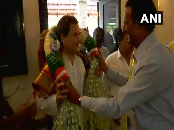 15 મોટા માણસો પાસે પૈસા