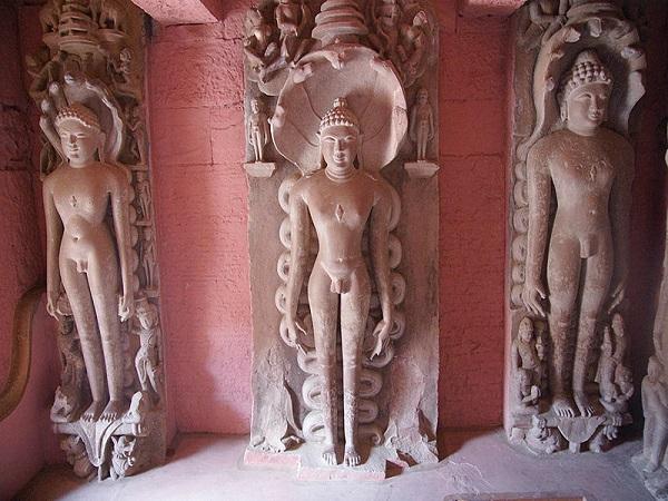 અન્ય જોવાલાયક સ્થળ
