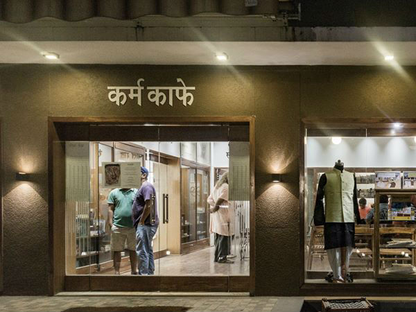 ગાંધીવાદી વિચારો પર આધારિત છે રેસ્ટોરન્ટ