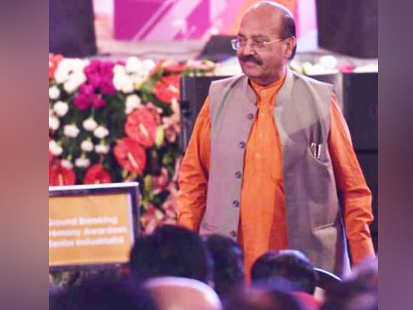 અમરસિંહ બધાને જાણે છે