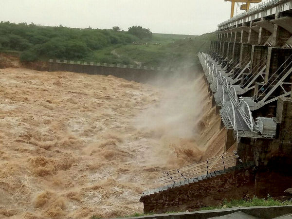 કેનાલમાં પાણી છોડાતાં ખેડૂતો વપરાશ કરી શકશે