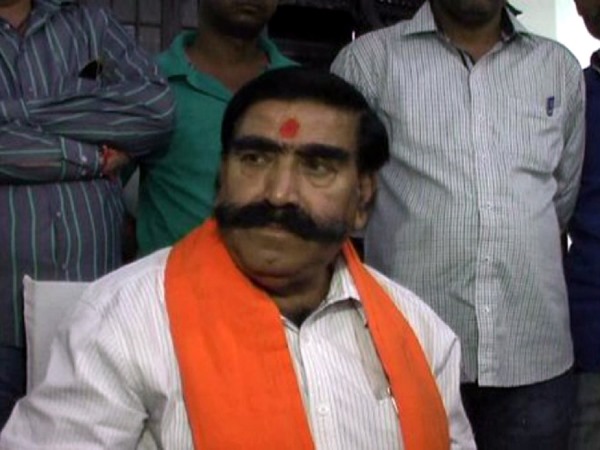 પહેલા પણ આપી ચુક્યા છે વિવાદિત નિવેદનો
