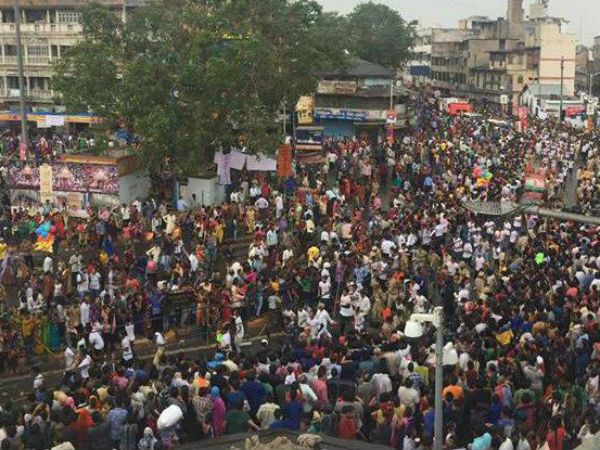 કડક સુરક્ષા વ્યવસ્થા વચ્ચે નીકળી રથયાત્રા