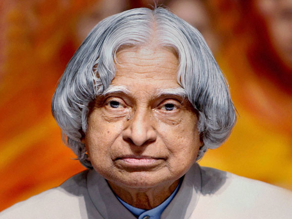 ધરોહરના નામ પર હતા માત્ર બે સૂટકેસ