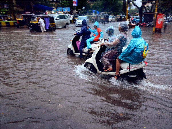 આગામી 4 દિવસોમાં આ 5 રાજ્યોમાં મૂશળધાર વરસાદ