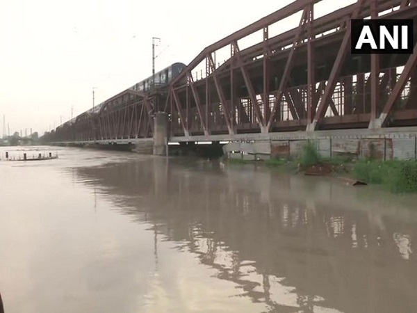 પૂરના જોખમથી વધી સરકારની મુશ્કેલીઓ