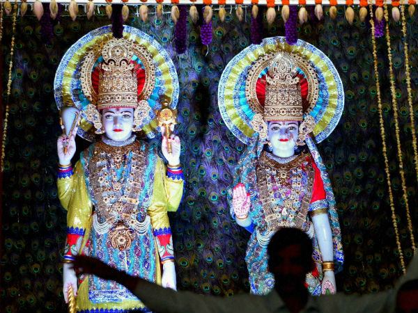 ત્રણ રંગોના મિશ્રણથી બન્યું છે કૃષ્ણનું સ્વરૂપ