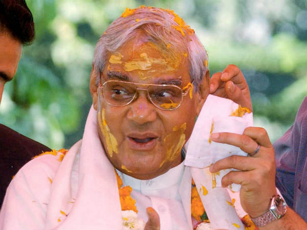 અટલના જવાથી રોઈ પડ્યુ ભારત