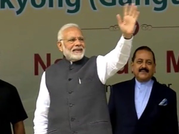 કોંગ્રેસ પર કર્યા પ્રહાર