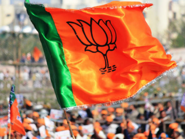 કેસ પરત ખેંચવા ગૃહપ્રધાને આપ્યા ઠાલા વચન