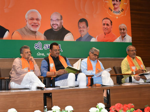 ગુજરાતનો ગઢ જાળવી રાખવા ભાજપના પ્રયાસ