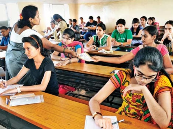 પેપર 5થી 8 લાખમાં બજારમાં વેચાયાની ફરિયાદ