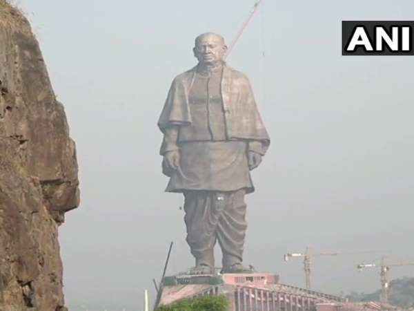 પ્રતિમા બનાવવામાં 2989 કરોડ ફૂંકી માર્યા