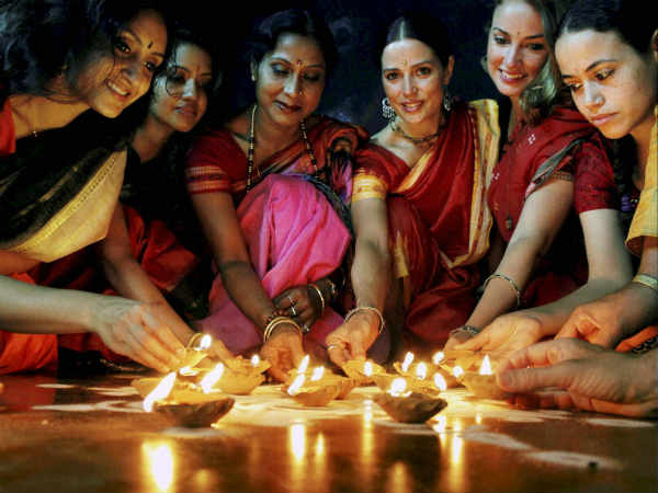 પૂજા પાઠમાં રંગોનું અનેરુ મહત્વ