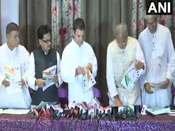 કોંગ્રેસને બાબા પાસે આશા