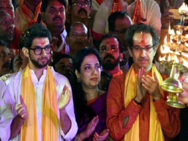 ઉદ્ધવ ઠાકરેએ ભાજપ સરકારને આડા હાથે લીધા