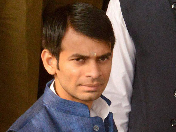 હોટલમાંથી અચાનક ક્યાં ગાયબ થઈ ગયા તેજ પ્રતાપ?