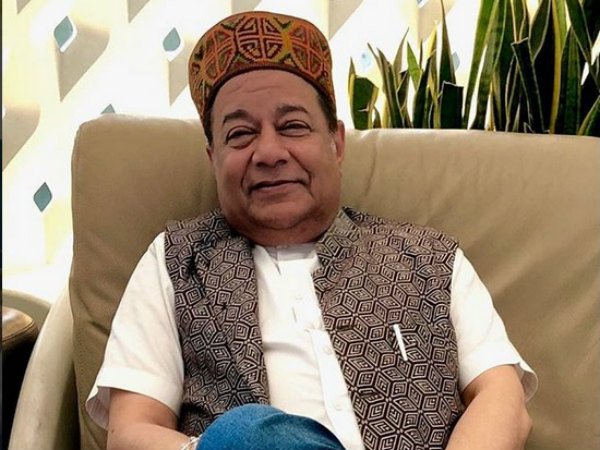 અનુપ જલોટાએ પણ બદલ્યા હતા સૂર