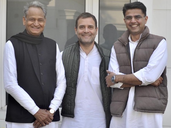 લાંબો ચાલ્યો બેઠકોનો દોર