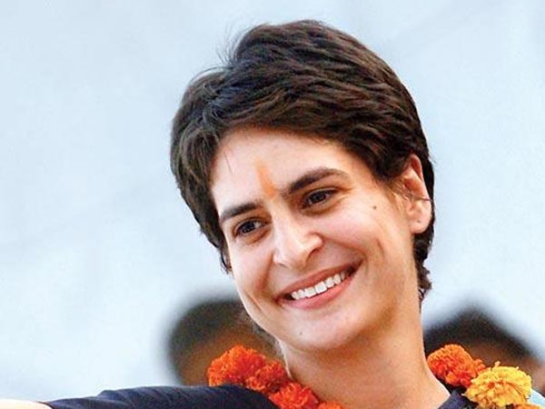 પ્રિયંકા ગાંધીને ગણાવ્યા કરિશ્માઈ નેતા
