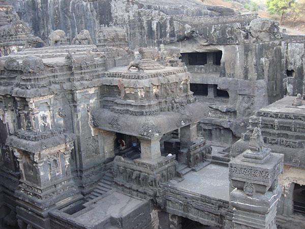 એલોરાની ગુફાઓનો ઈતિહાસ