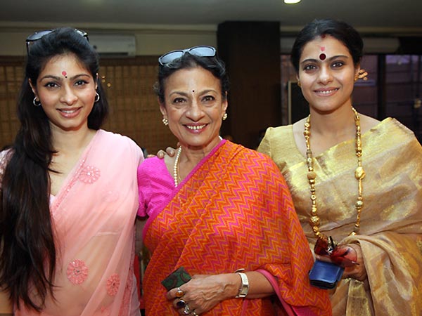 તનીષા મુખર્જી