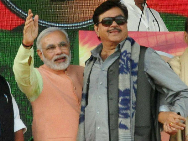 કેમ લોકો સાથ છોડી રહ્યા છે?