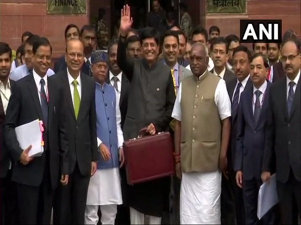 વેપારીઓ માટે કોઈ અલગ મંત્રાલય