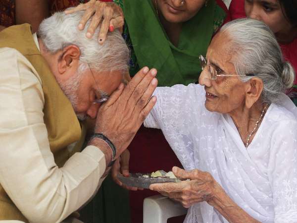 મને જોતા જ મારી માએ ગળે લગાવી દીધો