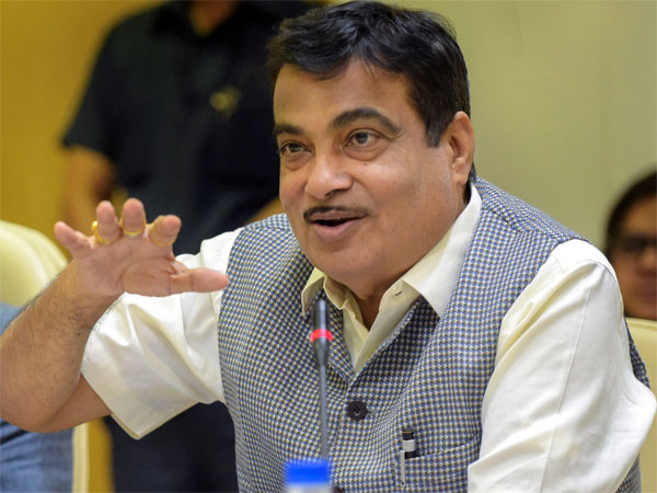 તમારા સર્ટિફિકેટની જરૂર નથી- નીતિન ગડકરી
