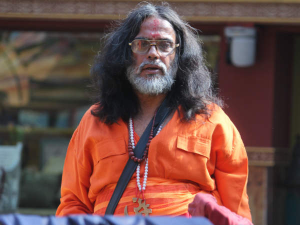 સલમાન ખાન સાથે લડી ચુક્યા છે સ્વામી ઓમ