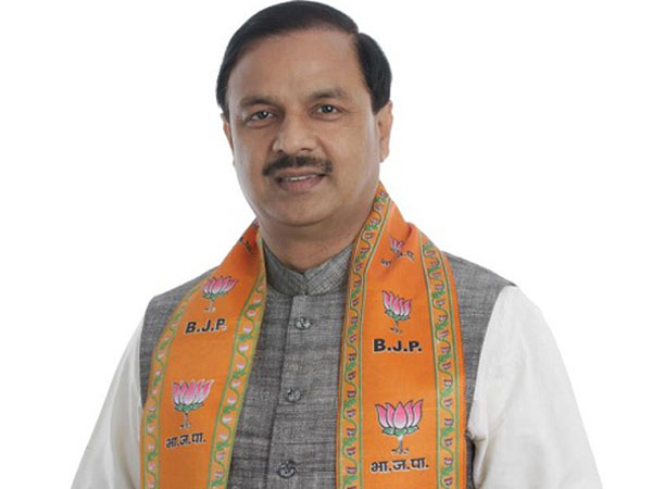 મહેશ શર્મા