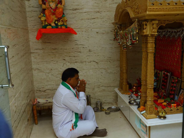 લોકશાહી પરનો દાગ હટાવવાનો છેઃ મુળુભાઈ