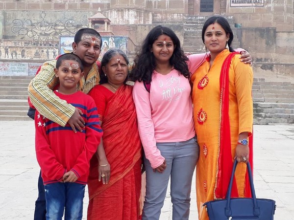 અમેરિકી મહિલાએ દાનમાં આપ્યા પૈસા