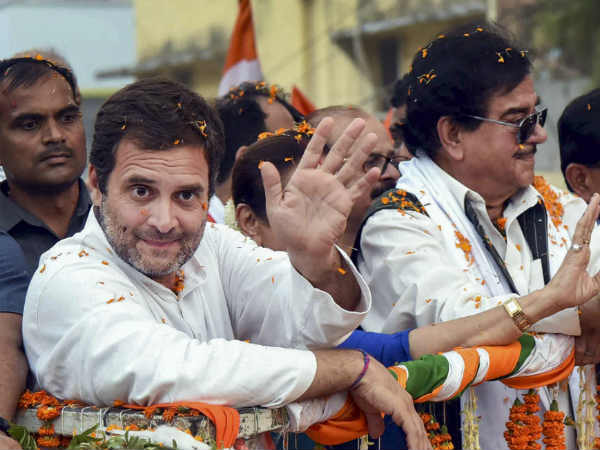 મોદીને હટાવવા પ્રયત્ન કરી રહ્યા છે રાહુલ ગાંધી