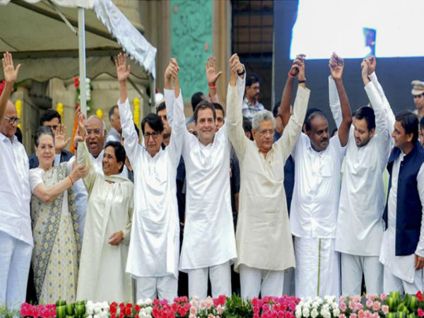 હારથી ડરી ગઈ છે 22 પાર્ટી