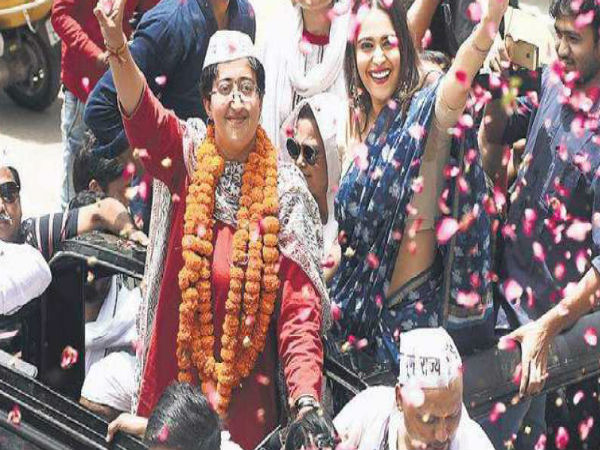 અનલકી સાબિત થઇ સ્વરા