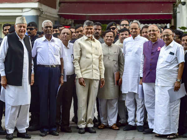 બધા વિકલ્પ પર ચર્ચા