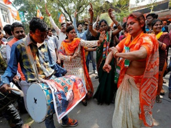 ભાજપ કાર્યકર્તાઓની ઉજવણી