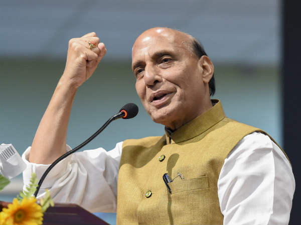 વિશેષજ્ઞ જુએ છે વાજપેયીની છબી