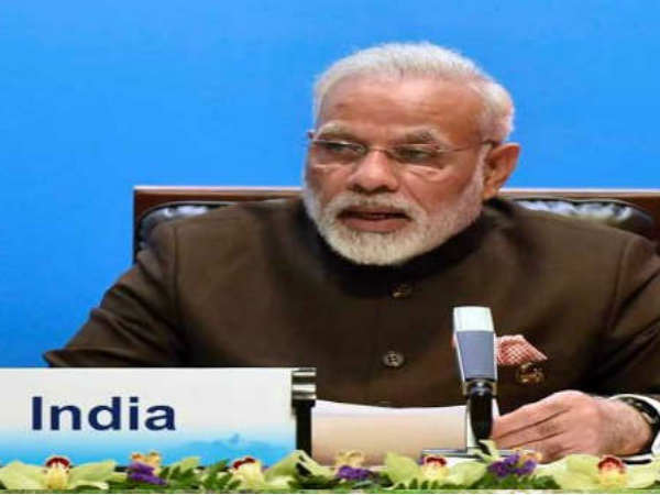 પીએમ મોદીની બરાબરી કરી