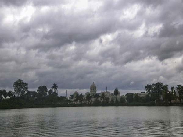 કર્મચારીઓની રજા રદ્દ